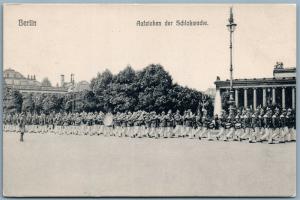 BERLIN GERMANY MILITARY ORCHESTRA PARADE ANTIQUE POSTCARD