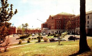 USA North Carolina Memorial Hospital Chapel Hill Chrome Postcard 09.82