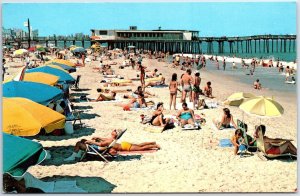 VINTAGE POSTCARD FOAMY SURF BEACH SCENE AT VIRGINIA BEACH VIRGINIA 1960s