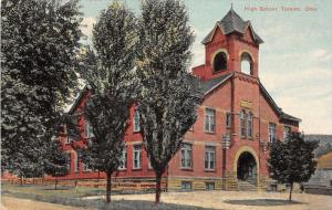 E87/ Toronto Ohio Postcard Jefferson County c1910 High School Building 11