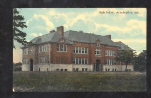 ARKADELPHIA ARKANSAS HIGH SCHOOL BUILDING VINTAGE POSTCARD