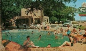 Postcard Poolside at Choctaw Manor Hotel, Biloxi, MS.      P2