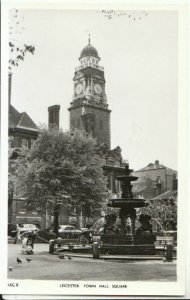 Leicestershire Postcard - Leicester Town Hall Square - Ref 10833A