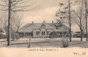 Westfield New Jersey Central Railroad Station Vintage Postcard AA28689