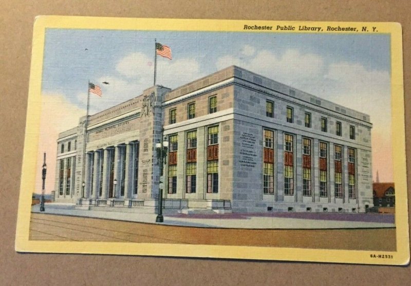 VINTAGE .01 LINEN POSTCARD USED ROCHESTER PUBLIC LIBRARY, ROCHESTER, N.Y