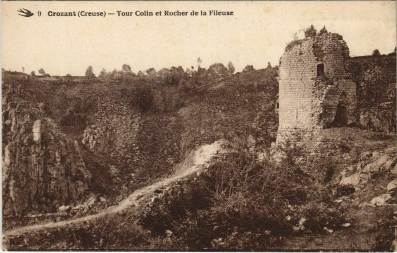 CPA CROZANT Tour Colin et Rocher de la Fileuse (1144215)