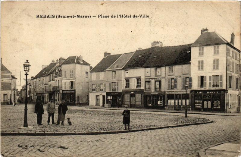 CPA REBAIS - Place de l'Hotel-de-VILLE (639044)