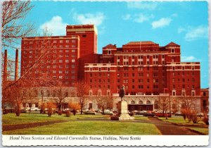 VINTAGE CONTINENTAL SIZED POSTCARD HOTEL NOVA SCOTIAN HALIFAX NOVA SCOTIA CANADA