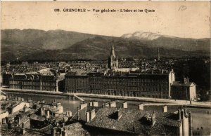 CPA GRENOBLE - Vue générale-L'Isere et le Quais (667423)