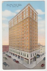 P2715 vintage postcard hotel mark twain 8th & pine st. st louis mo. & old cars