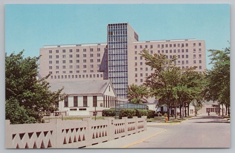 Military~Great Lakes IL~US Naval Hospital~Recreation Bldg In Foreground~Vtg PC 