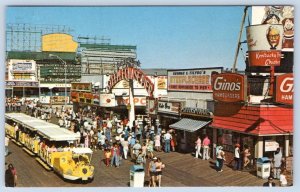 1960-70's ATLANTIC CITY BOARDWALK GINO'S HAMBURGERS KFC TRAM STEEL PIER POSTCARD