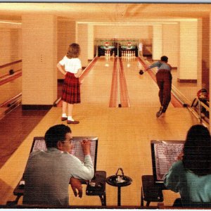 c1940s Sun Valley, ID Lodge Game Room Bowling Recreation Postcard Ashtray A117