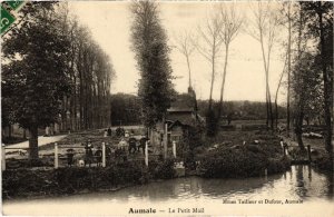 CPA AUMALE - Le Petit Mail (105711)