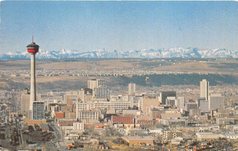 BG13973 calgary alberta skyline husky tower canada