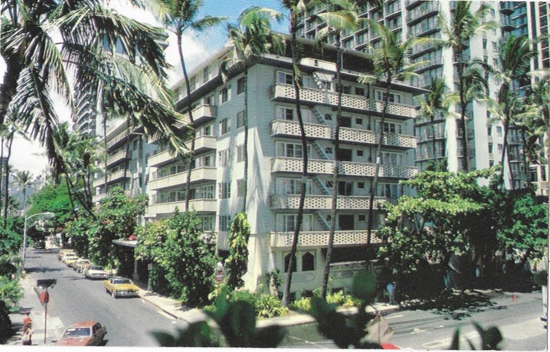 The Edgewater Hotel in the Heart of Waikiki Oahu Hawaii