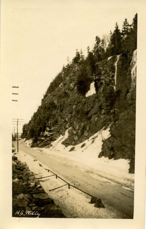 NH - Crawford Notch,  Winter of 1931. Top of the Notch (5.75 X 3.75)