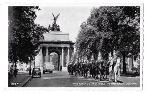 The Guards and Wellington Arch, London, England Postcard Mailed 1961