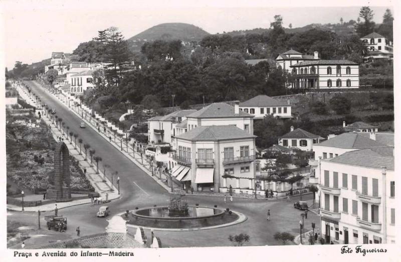 Madeira Portugal Praca e Avenida  Real Photo Antique Postcard J65759