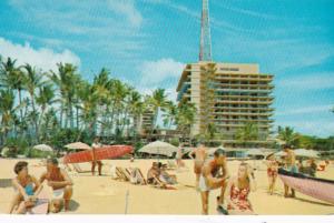 Hawaii Waikiki Beach At The Hilton Hawaiian Village