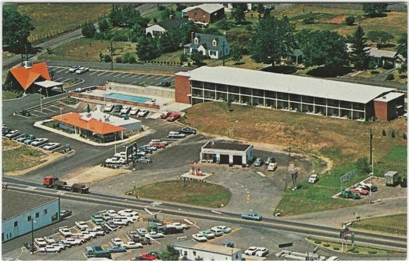 Howard Johnson's Motor Lodge and Restaurant, Warrenton, Virginia