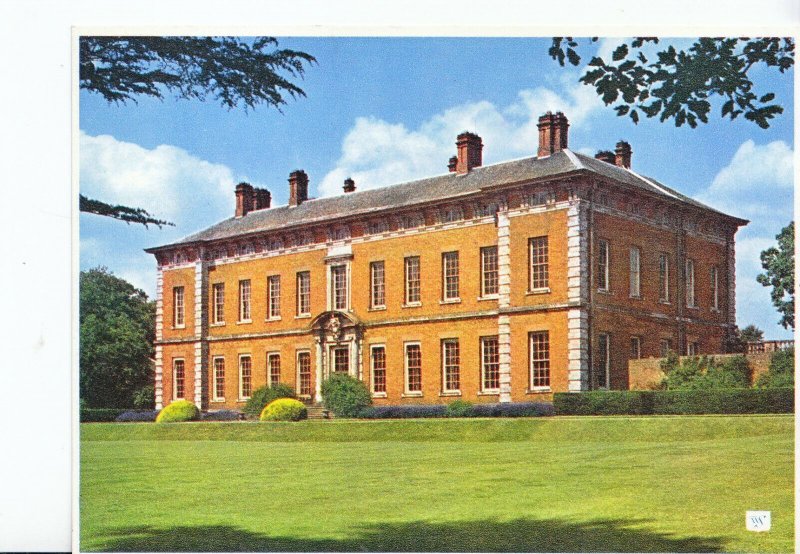 Yorkshire Postcard - Beningbrough Hall     LE196 