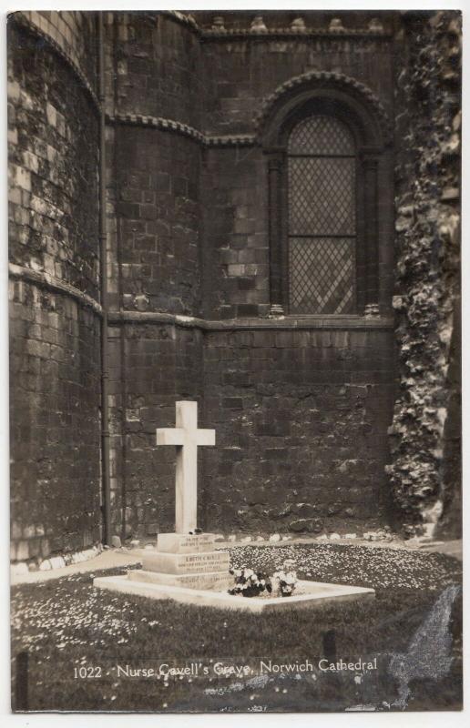 Norfolk; Nurse Edith Cavell's Grave, Norwich Cathedral, 1022 RP PPC, Unposted