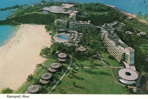 CONTINENTAL SIZE POSTCARD THE KAANAPALI RESORT AND GOLF COURSE AREA MAUI HAWAII