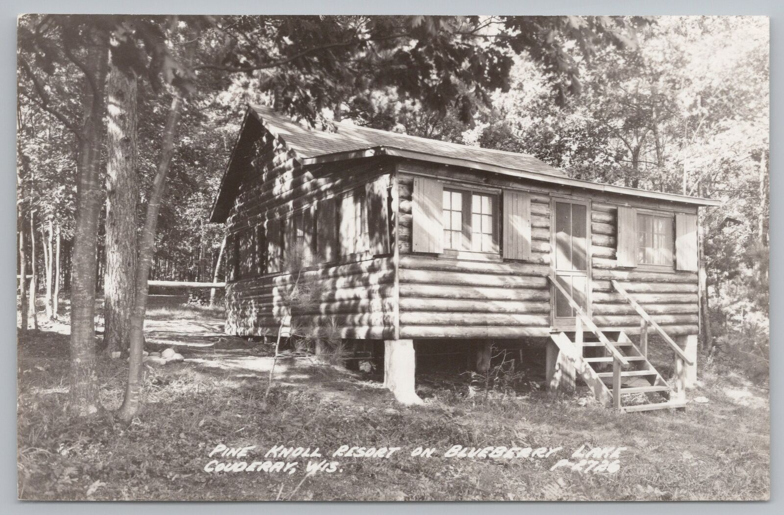 Couderay WisconsinPine Knoll Log Cabin Resort on StiltsOn Blueberry