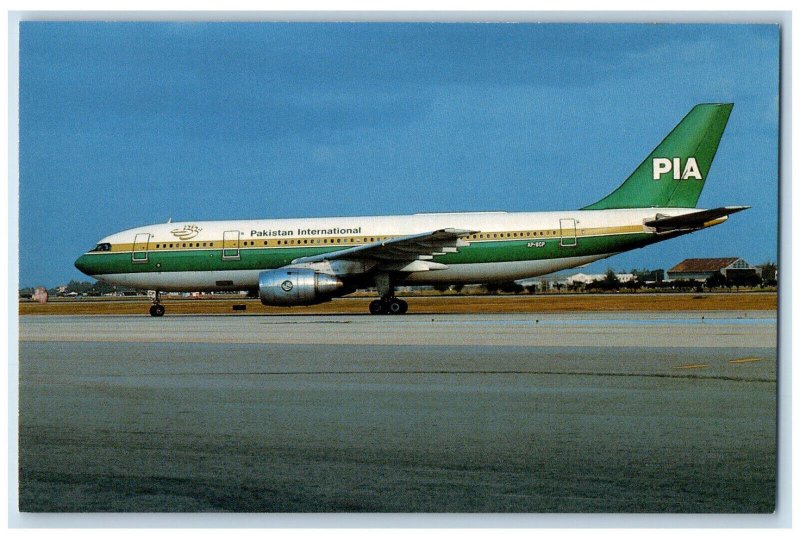 1990 Pakistan Int'l Airlines PIA Airplane, AP-BCP c/n 025 at Bangkok Postcard