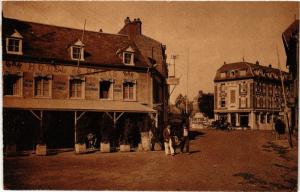 CPA Le CROTOY - Place Jeanne d'Arc (295076)