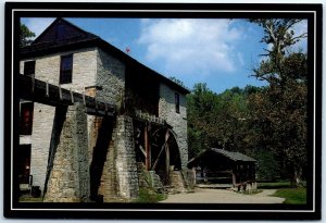 Postcard - Indiana: Grist Mill At Spring Mill State Park - Mitchell, Indiana