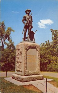 US27 postcard USA Concord Massachusetts The Minute Man statue Eisenhower stamps