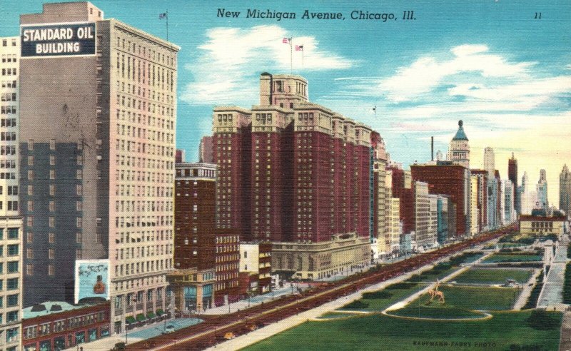Vintage Postcard New Michigan Avenue Skyscrapers Chicago Illinois IL Cameo Pub.