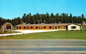 South Dakota Custer The Valley Motel