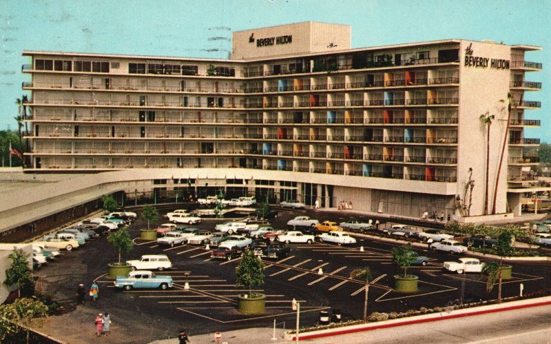 Vintage Postcard 1958 Beverly Hilton Building & Car Parking Lot Beverly ...