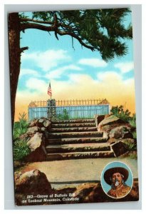 Vintage 1940's Postcard Grave of Buffalo Bill Lookout Mountain Colorado