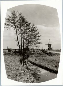 postcard Netherlands - Beauty of the low countries - in the Alblasserwaard  RPPC