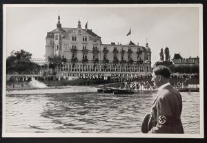 THIRD 3rd REICH ORIGINAL SMALL FORMAT COLLECTOR PHOTO CARD - ADOLF HITLER SERIES