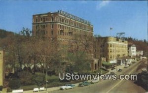 Majestic Hotel - Hot Springs National Park, Arkansas AR