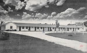 Keokuk Iowa 1955 Postcard Knotty Pine Motel