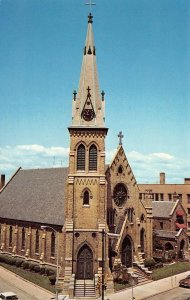 Racine, WI Wisconsin  ST LUKE'S EPISCOPAL CHURCH   Vintage Chrome Postcard