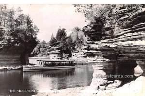 The Josephine at Lover's Lane - Lower Dells, Wisconsin