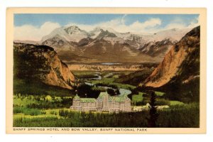 Canada - AB, Banff. Banff SpringsHotel & Bow Valley