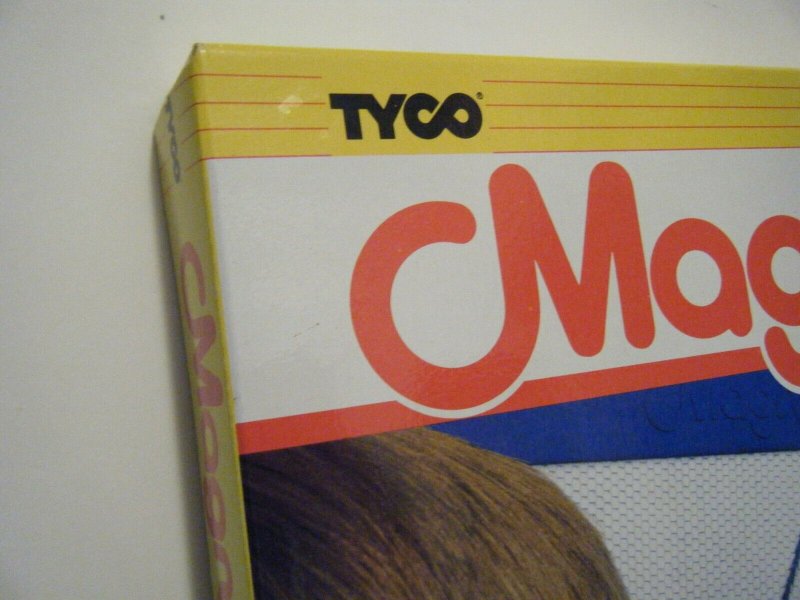 Vintage Tyco 1990 Magna Doodle Magnetic Drawing Toy Board Friends TV Show NEW