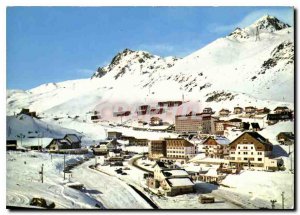 Modern Postcard La Mongie Tourmalet Arrive in the resort