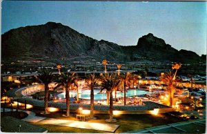 Postcard HOTEL SCENE Scottsdale Arizona AZ AL5877