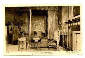 UK - Scotland, Edinburgh. Holyrood Palace, Queen Mary's Bedroom