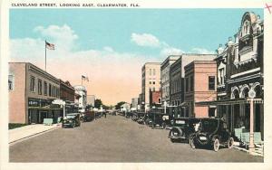 Autos Cleveland Street Looking East Flag 1920s Tichnor postcard 6547