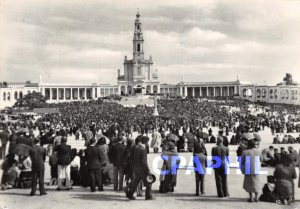 Postcard Modern FATIMA
Santu�rio of F�timaPeregrinos Portugal